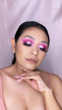 Load image into Gallery viewer, Pink heart
